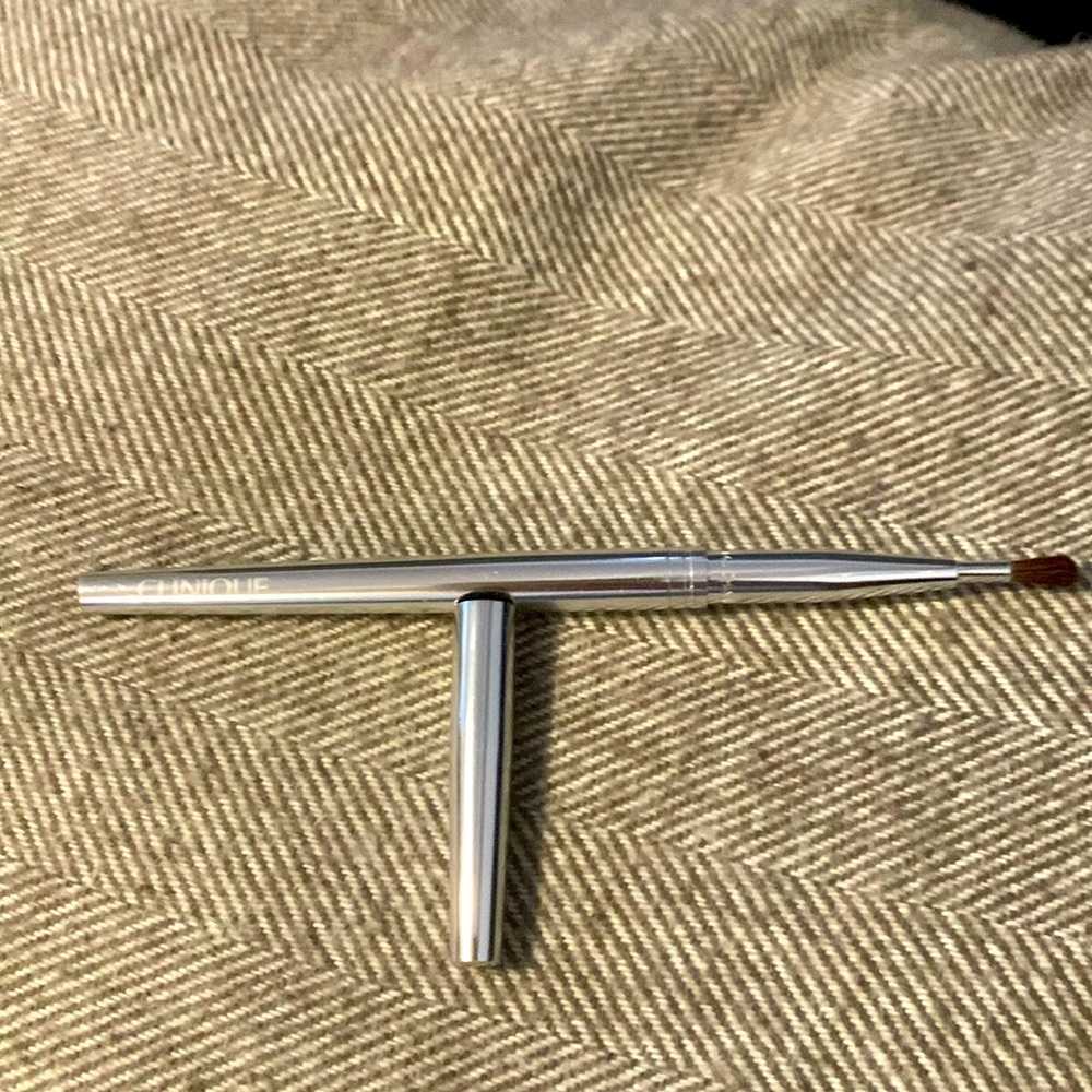 New Clinique Lip Brush